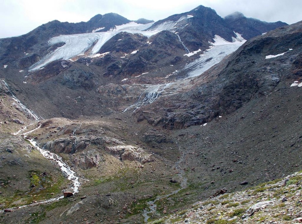 cnr--cai-rifugi-e-stazioni-di-ricerca-per-studiare-il-clima-in-alta-quota