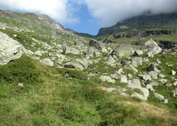 la-valle-daosta-sul-sentiero-cammina-italia