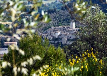 amor-dolio-borgo-di-arrone-sotto-i-riflettori