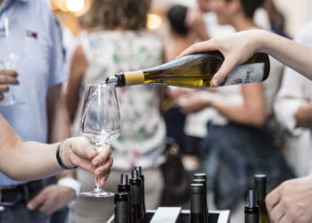 fine-luglio-bressanone-incontra-il-vino