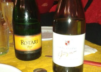 vino-la-cina-ne-chiede-sempre-di-piu