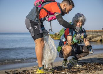 il-plogging-piu-lungo-del-mondo-allisola-delba