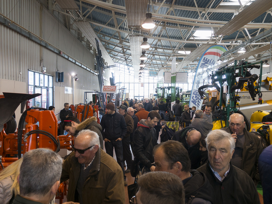 linnovazione-meccanica-alla-fiera-di-faenza-mostra-agricoltura-faenza-maf-e-momevi