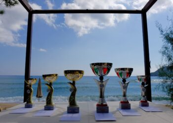 il-2-ottobre-ecoverso-r-ace-corsa-automobilistica-di-veicoli-ibridi-ed-elettrici-vince-chi-consuma-meno