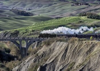 da-siena-e-grosseto-a-san-giovanni-dasso-con-il-treno-natura-per-scoprire-il-diamante-bianco