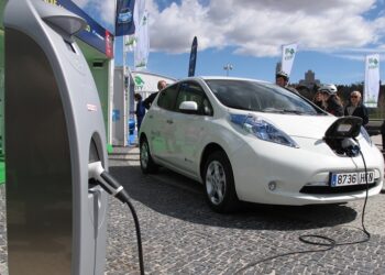 mobilita-elettrica-i-nuovi-orientamenti-dellunione-europea