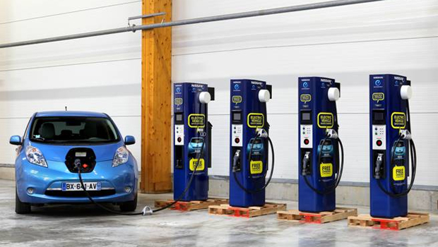 milano-punta-sulla-mobilita-elettrica-nissan