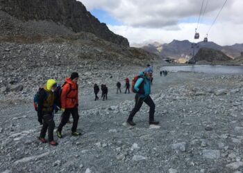 climbing-for-climate-2022-si-parla-di-cambiamento-climatico-ma-in-vetta