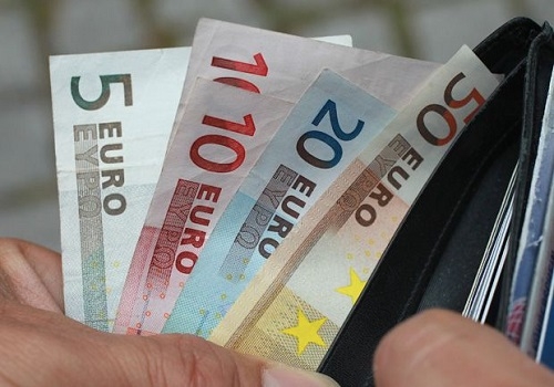 istat-lieve-crescita-dei-consumi-nel-2015