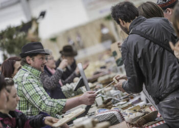 la-xiv-edizione-del-festival-del-formaggio-in-valle-aurina