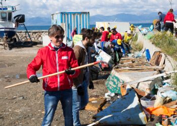 il-nostro-impegno-per-cagliari-raccolti-oltre-300-sacchi-di-rifiuti