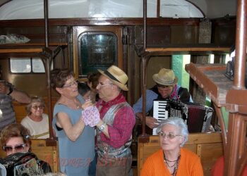 a-san-giovanni-dasso-per-il-tartufo-con-il-treno-natura