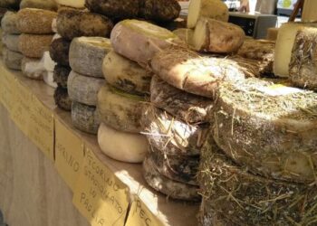 a-grosseto-il-mercato-del-giubileo-diventa-solidale