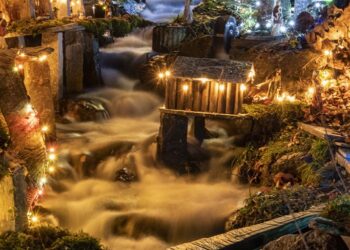 presepi-sullacqua-torna-la-magia-di-un-evento-unico