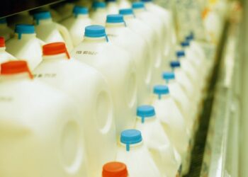 lombardia-accordo-sul-prezzo-del-latte