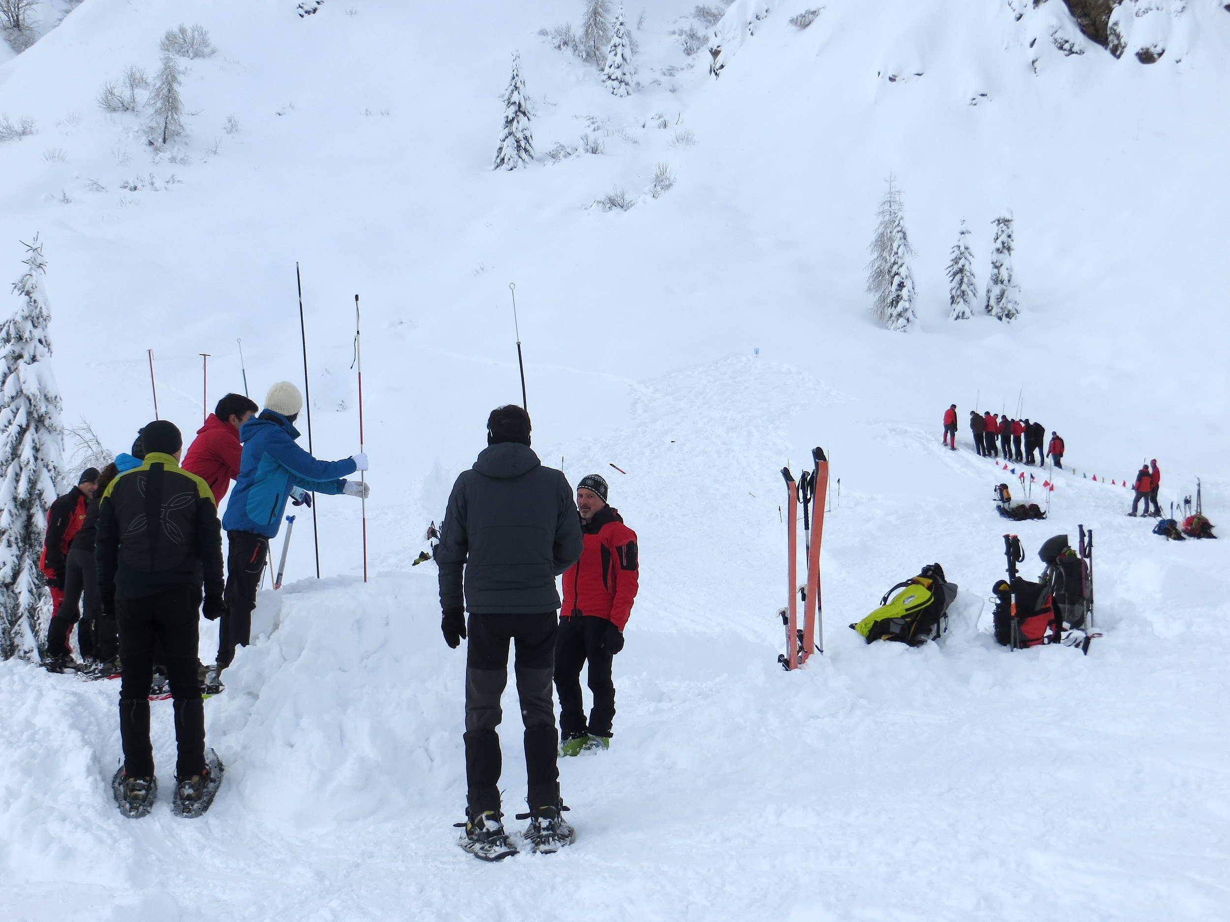 con-il-cai-sicuri-sulla-neve