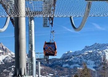 cortina-dampezzo-tofana---freccia-nel-cielo-inaugura-la-nuova-e-prima-cabinovia