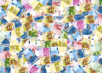 Isee, strumento utile per accedere alle prestazioni sociali