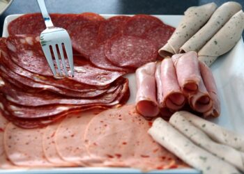 Salumi, crescono produzione ed export, calano consumi interni